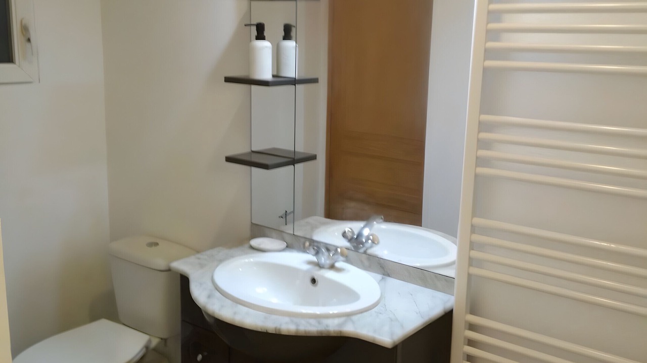 Photo of Bathroom in Le Thor