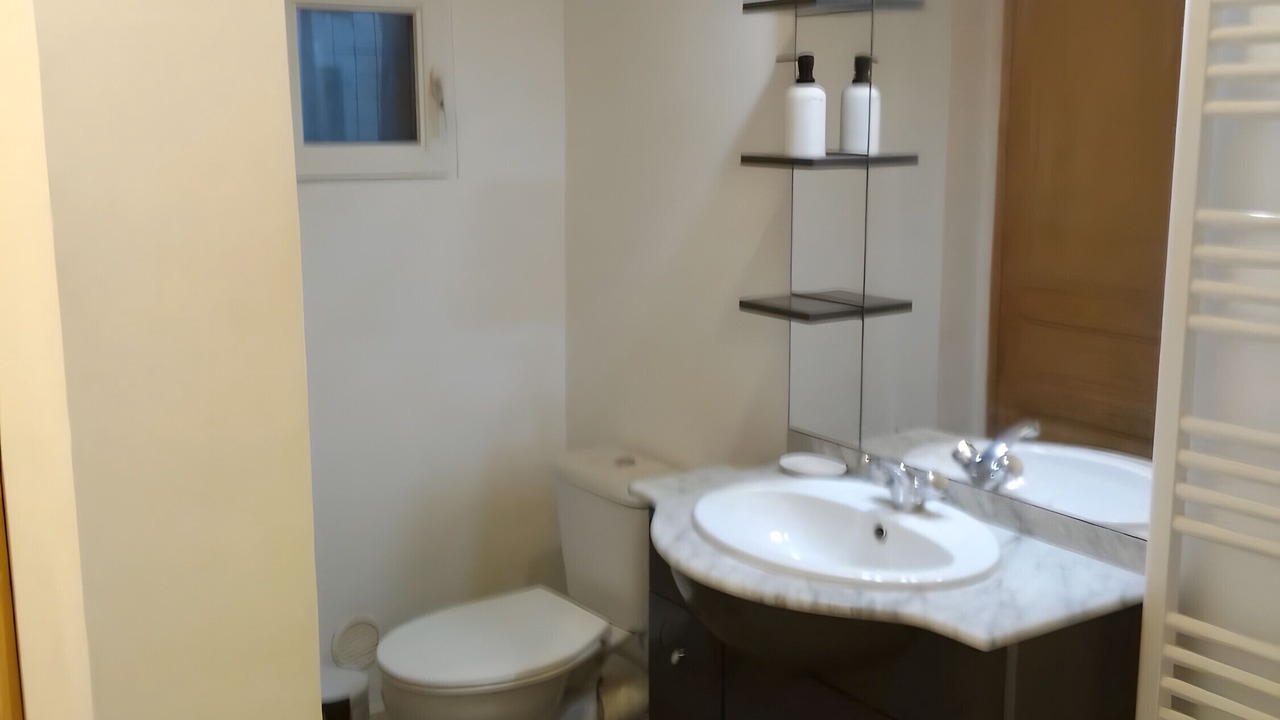 Photo of Bathroom in Le Thor