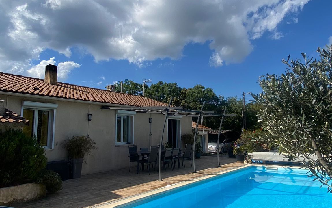 Photo of Outdoor in Gareoult