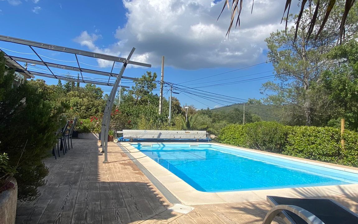 Photo of Outdoor in Gareoult