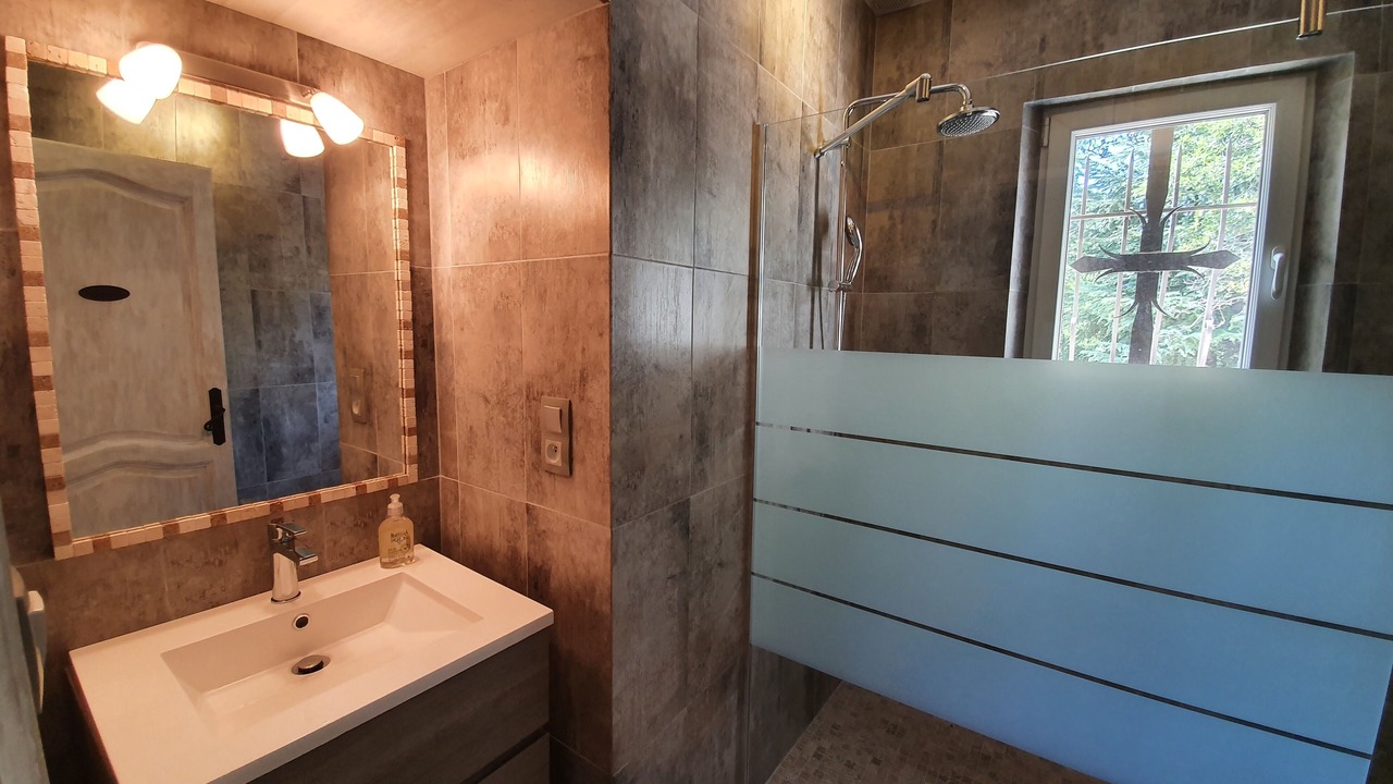 Photo of Bathroom in Lacoste
