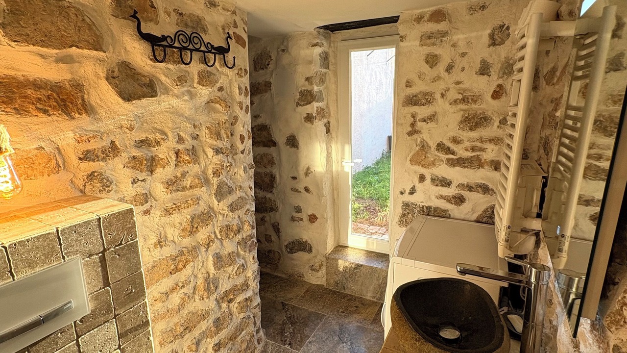 Photo of Bathroom in Taradeau