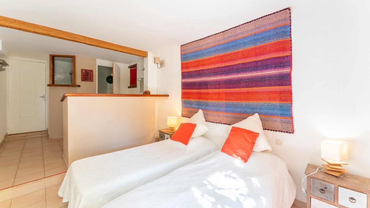 Photo of Bedroom in Mondragon