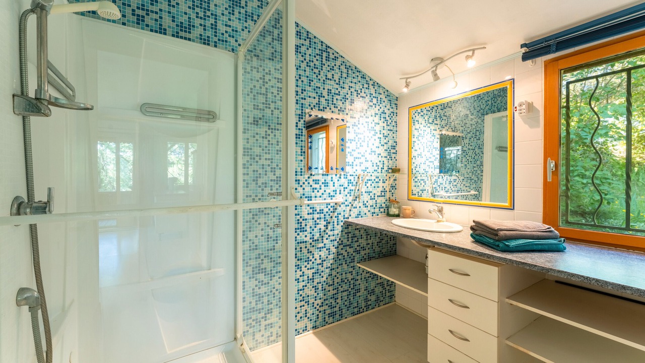 Photo of Bathroom in Mondragon
