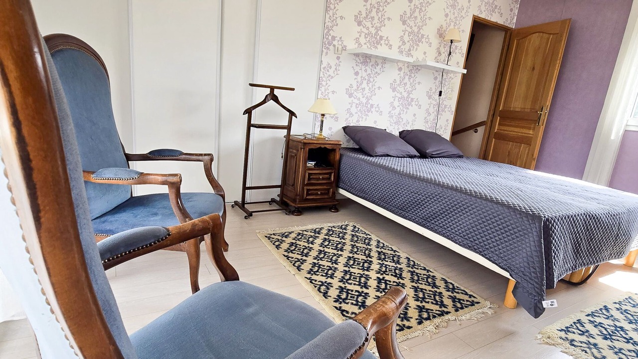 Photo of Bedroom in Volonne