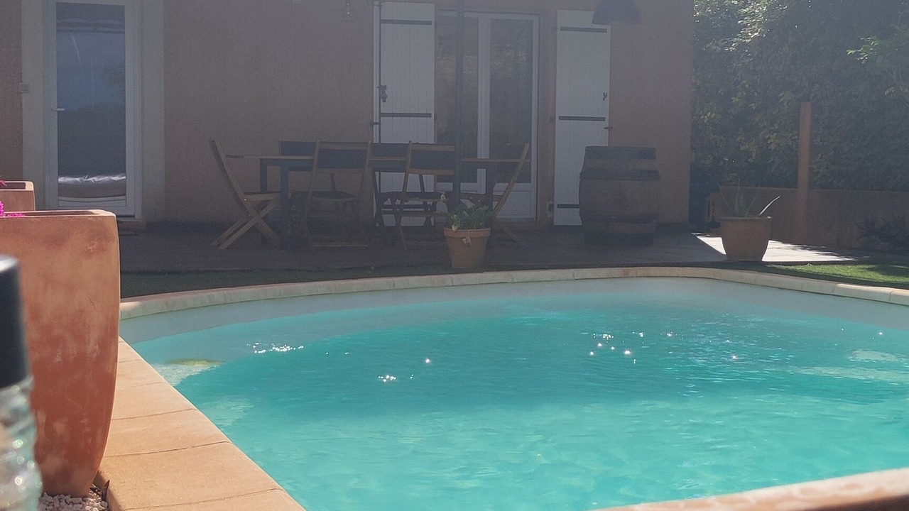 Photo of Outdoor in Puget-Ville