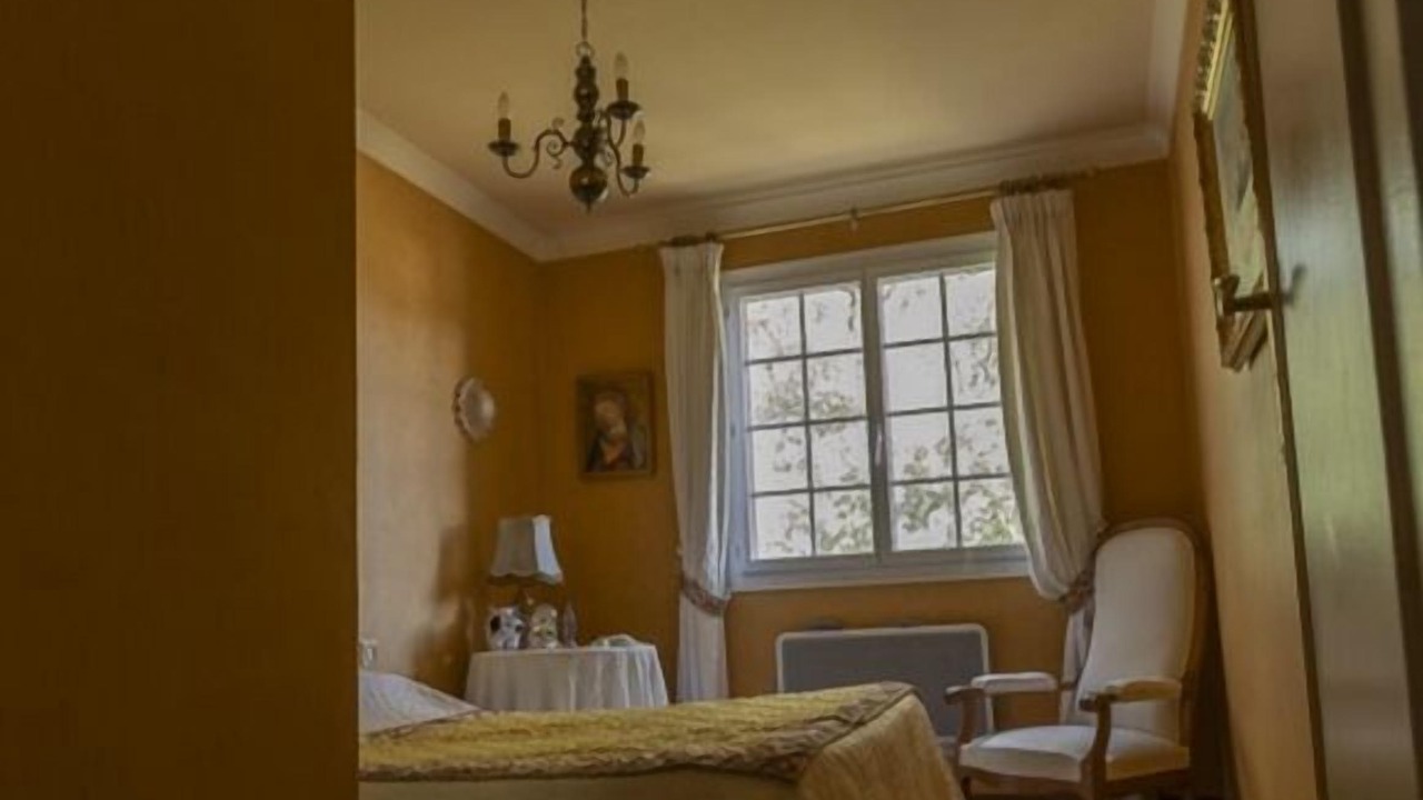 Photo of Bedroom in Chateauneuf-de-Gadagne