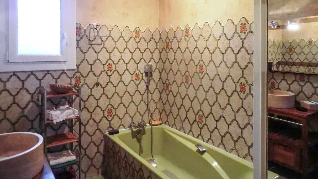Photo of Bathroom in Vedene