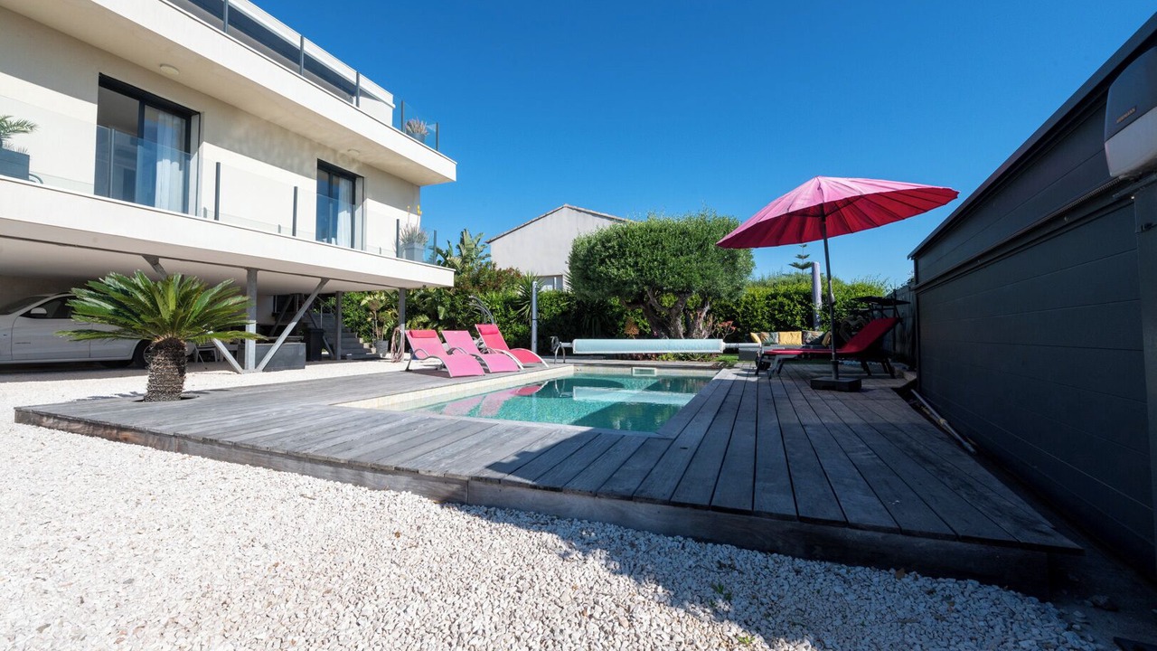 Photo of Outdoor in Miramar