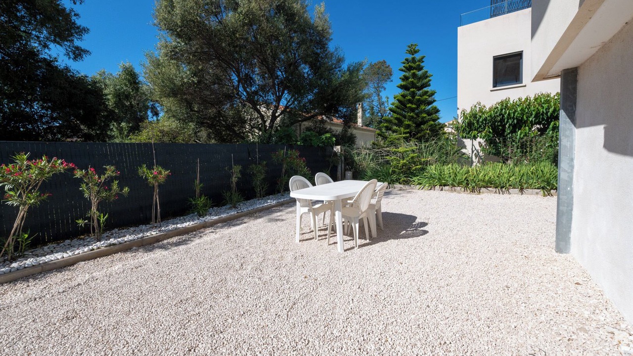 Photo of Outdoor in Miramar