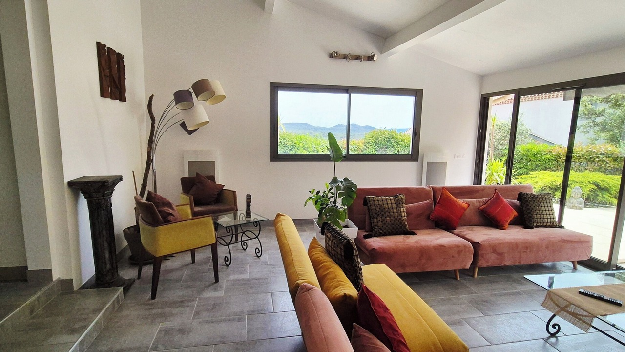 Photo of Livingroom in Pertuis
