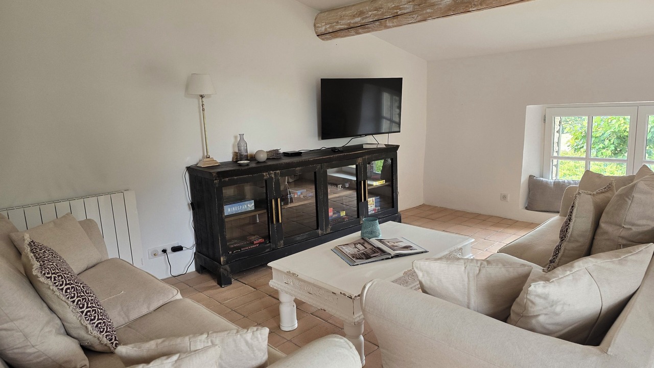 Photo of Livingroom in Saint-Martin-de-Castillon