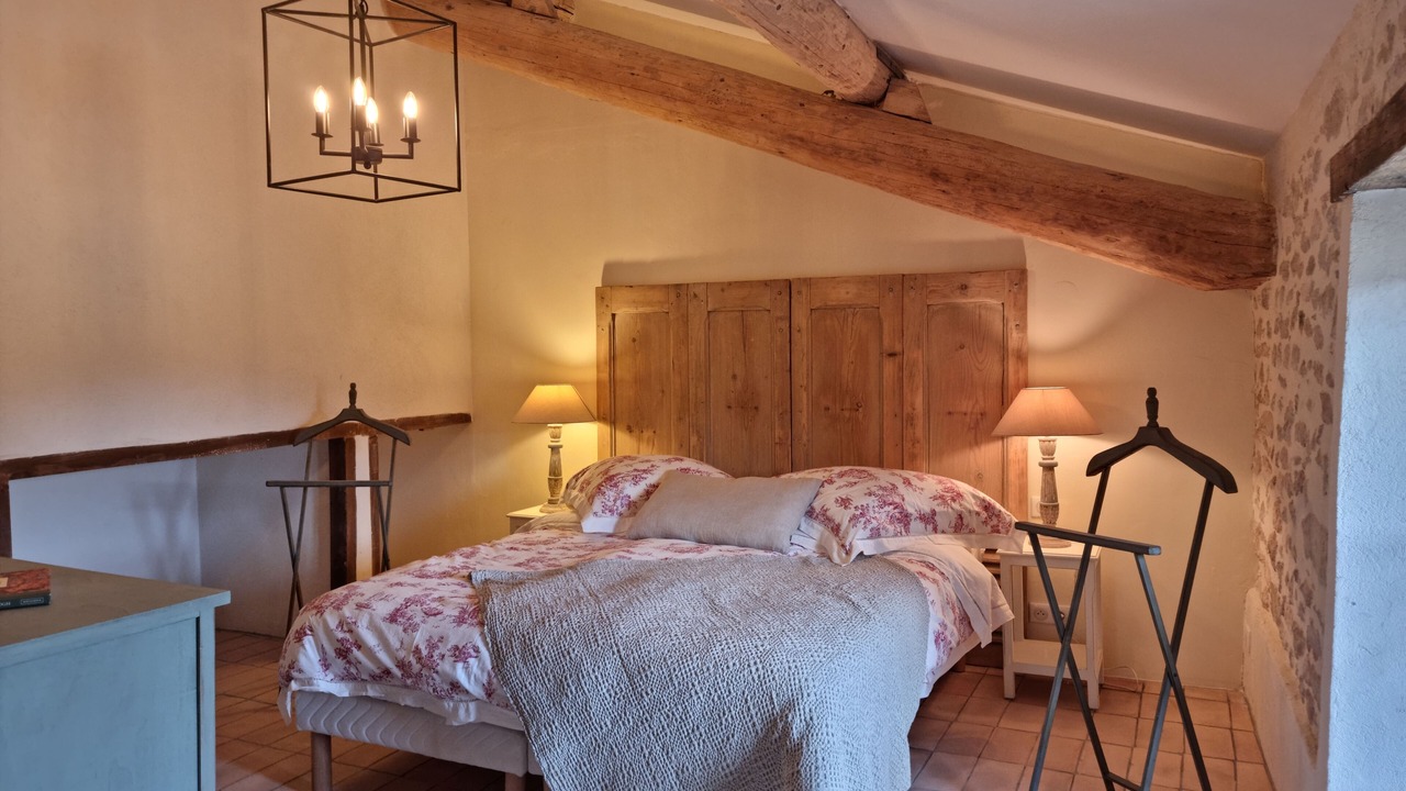 Photo of Bedroom in Saint-Martin-de-Castillon