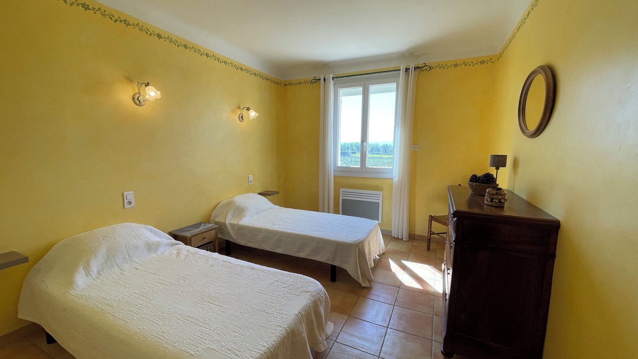 Photo of Bedroom in Caromb