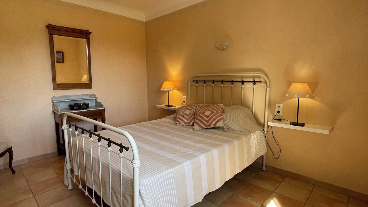 Photo of Bedroom in Caromb