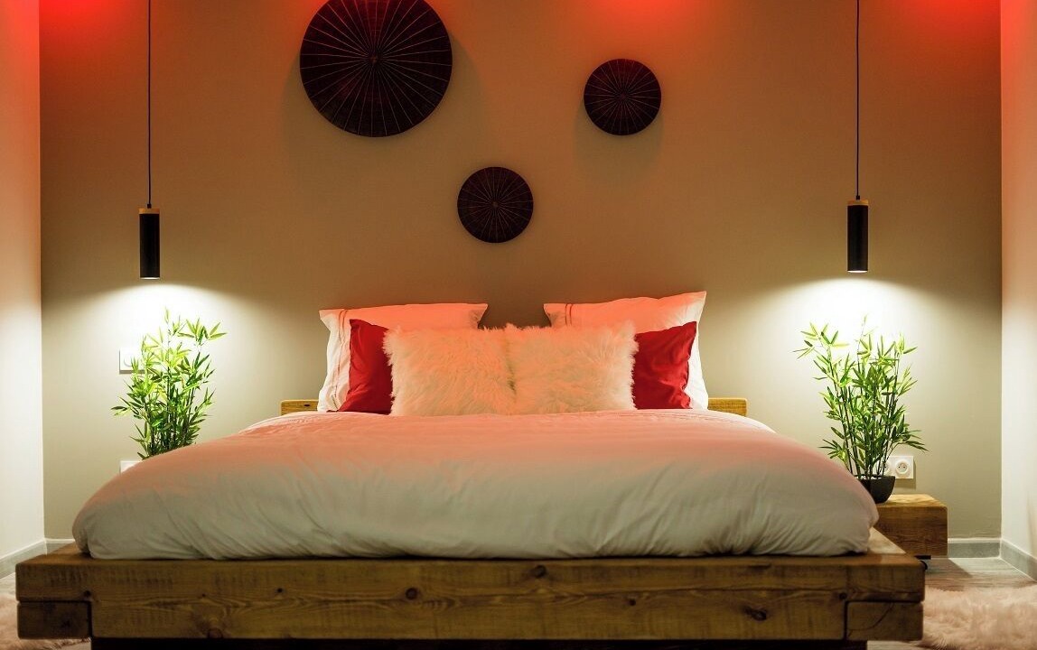 Photo of Bedroom in Orange