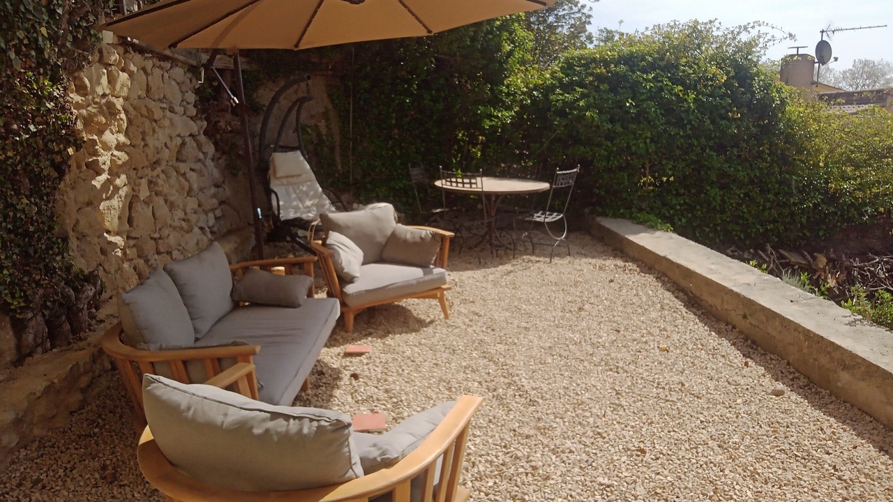 Photo of Outdoor in Vaugines