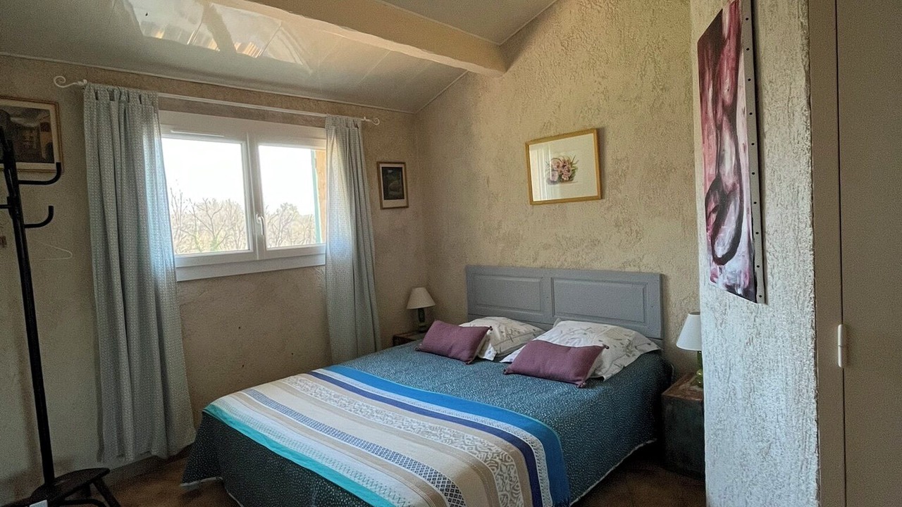 Photo of Bedroom in Pierrevert