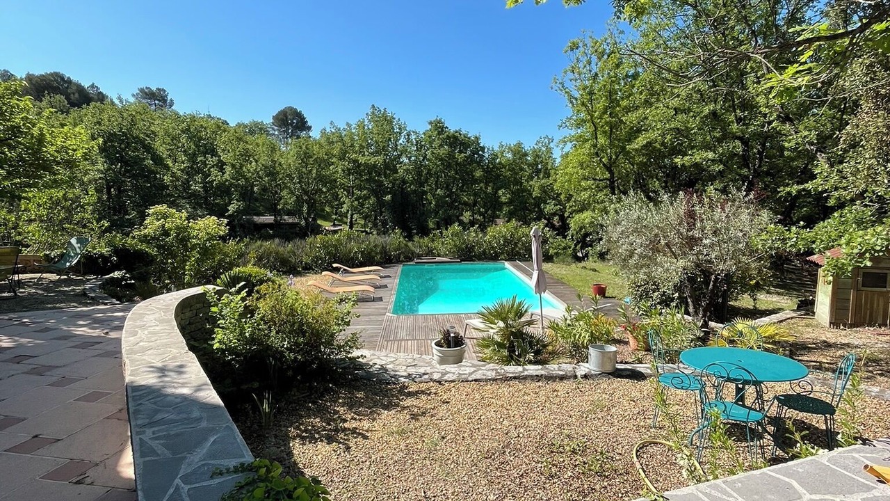Photo of Outdoor in Pierrevert