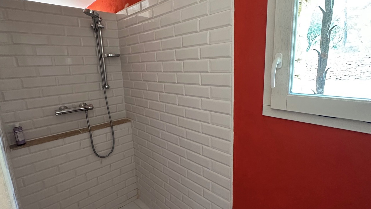 Photo of Bathroom in Joucas