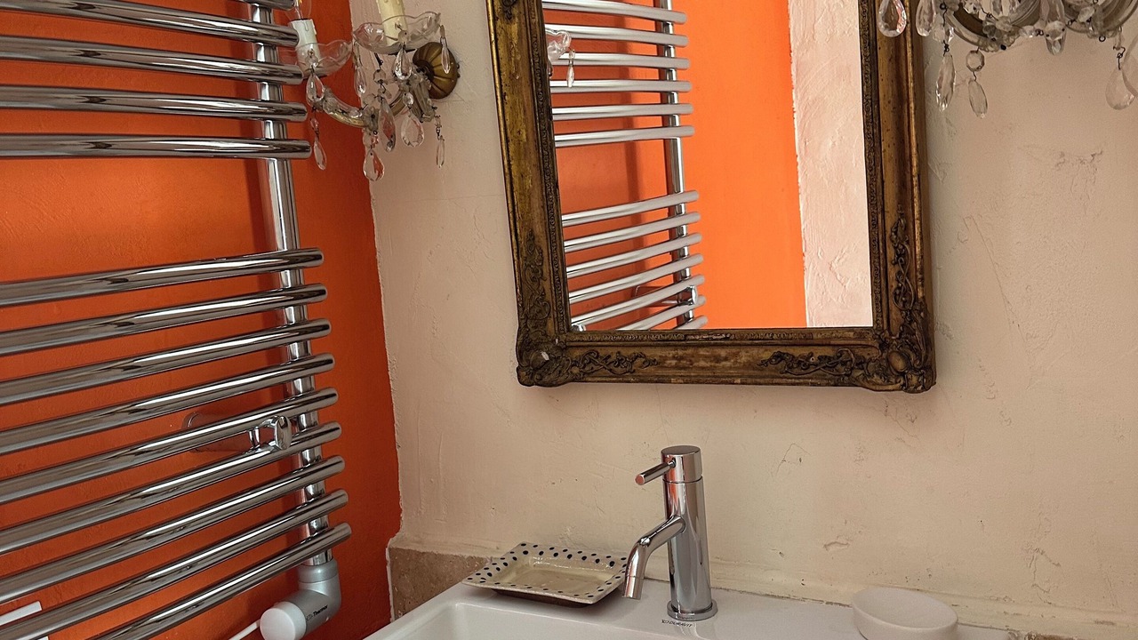 Photo of Bathroom in Joucas