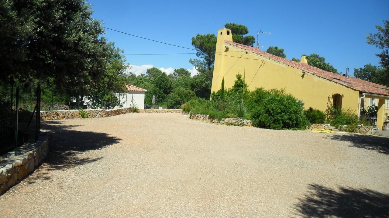 Photo of Outdoor in Saint-Maximin-la-Sainte-Baume