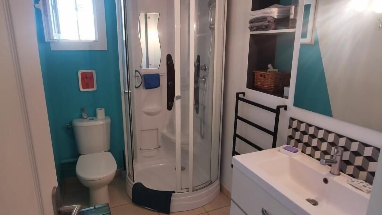 Photo of Bathroom in Saint-Maximin-la-Sainte-Baume