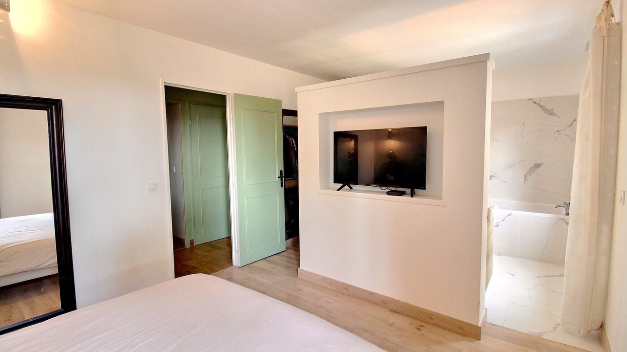 Photo of Bedroom in Le Barroux