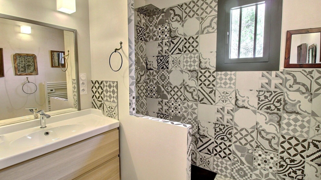 Photo of Bathroom in Le Barroux