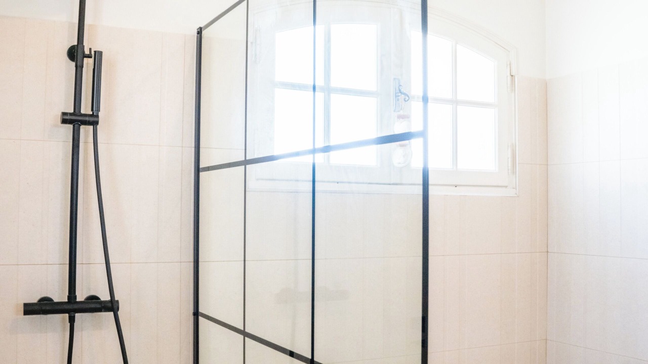 Photo of Bathroom in Comps