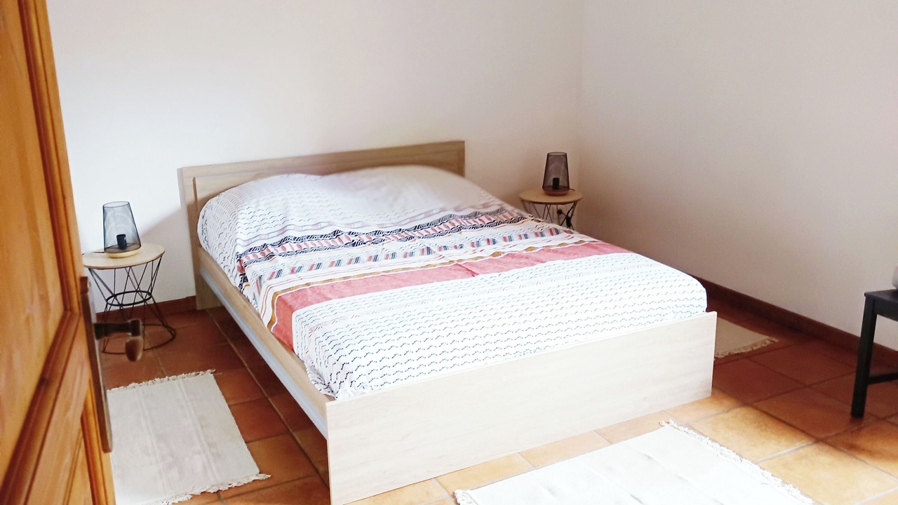 Photo of Bedroom in Cuers
