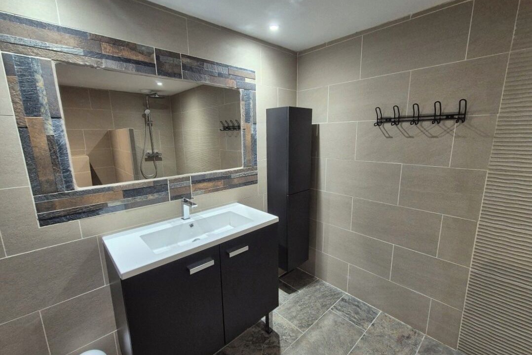 Photo of Bathroom in Viens