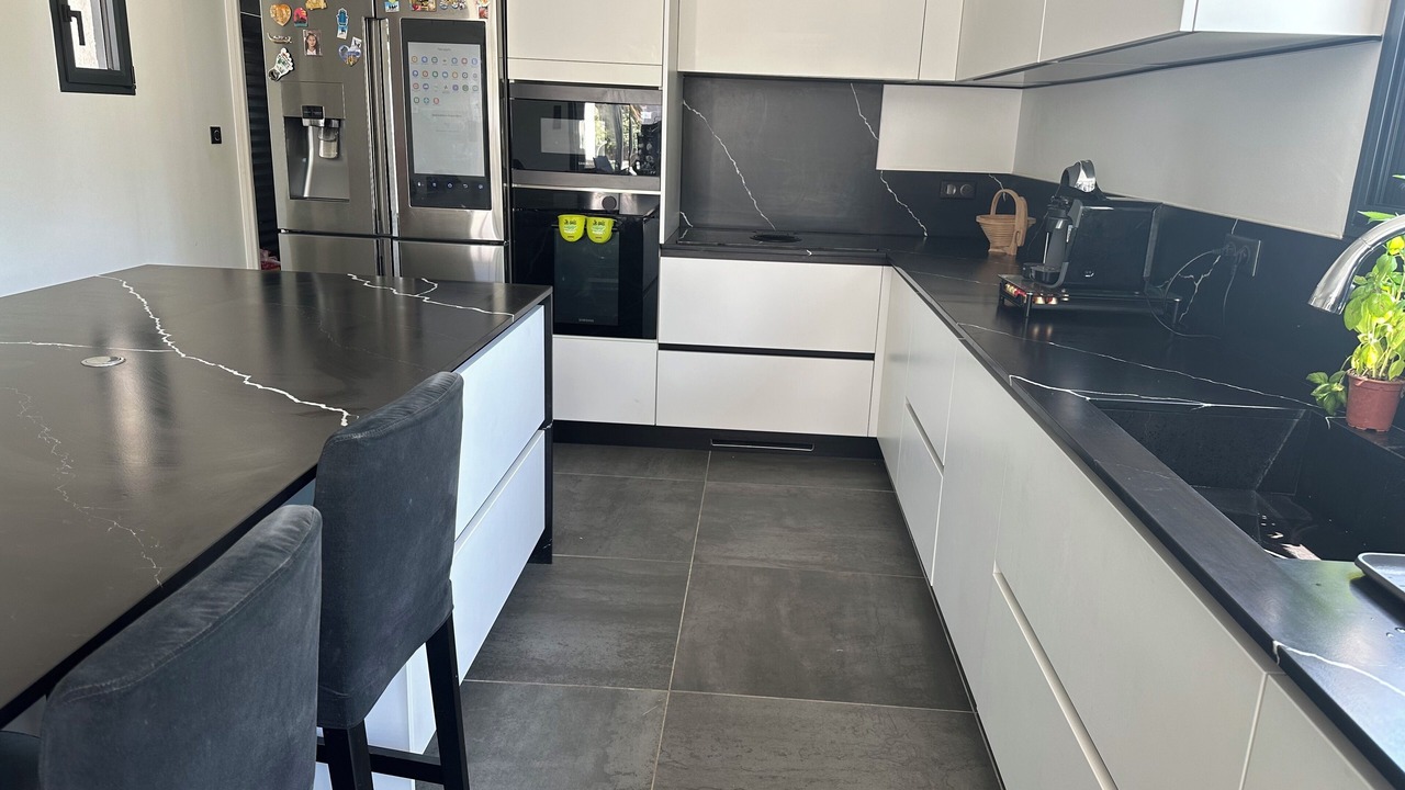 Photo of Kitchen in Rochefort-du-Gard