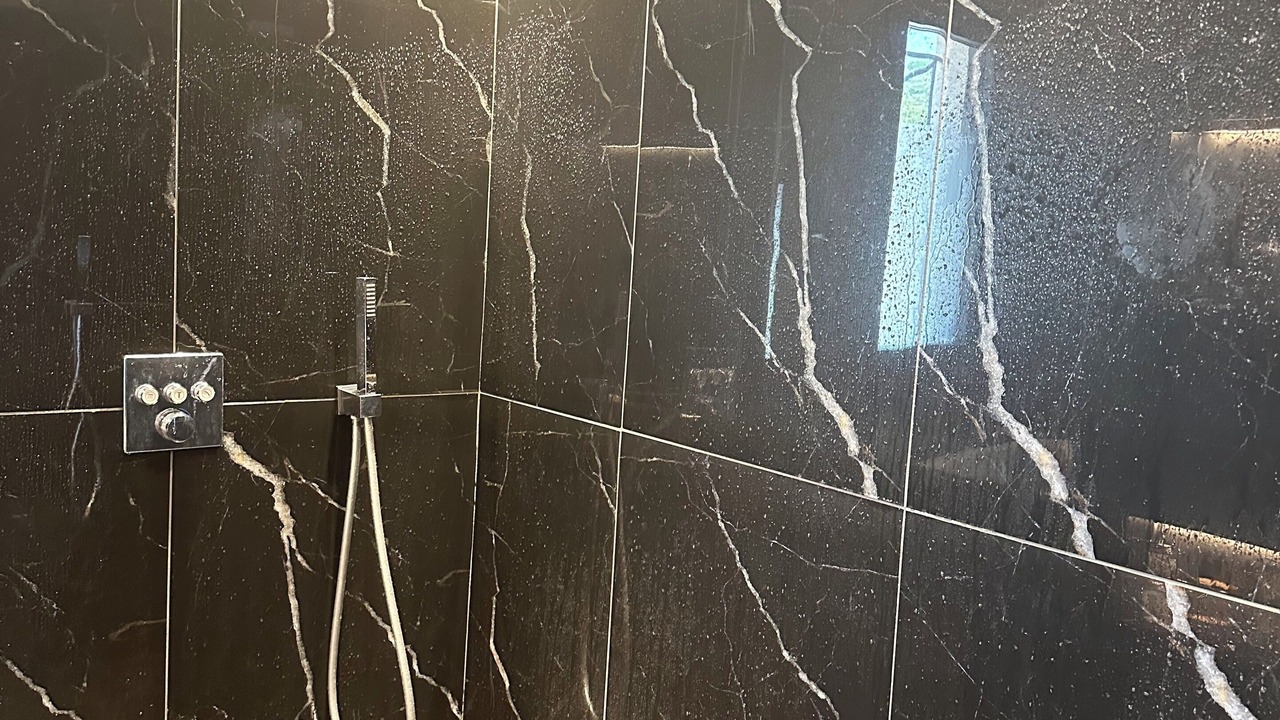 Photo of Bathroom in Rochefort-du-Gard