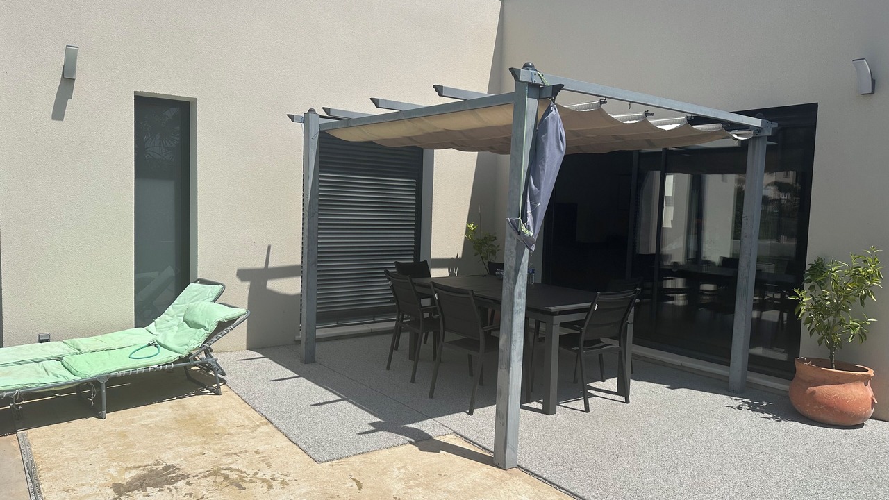 Photo of Outdoor in Rochefort-du-Gard