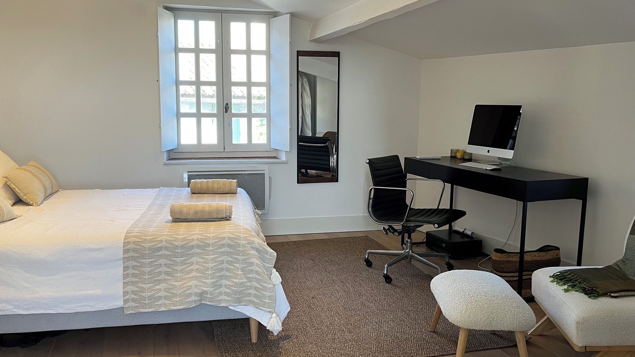 Photo of Bedroom in Avignon