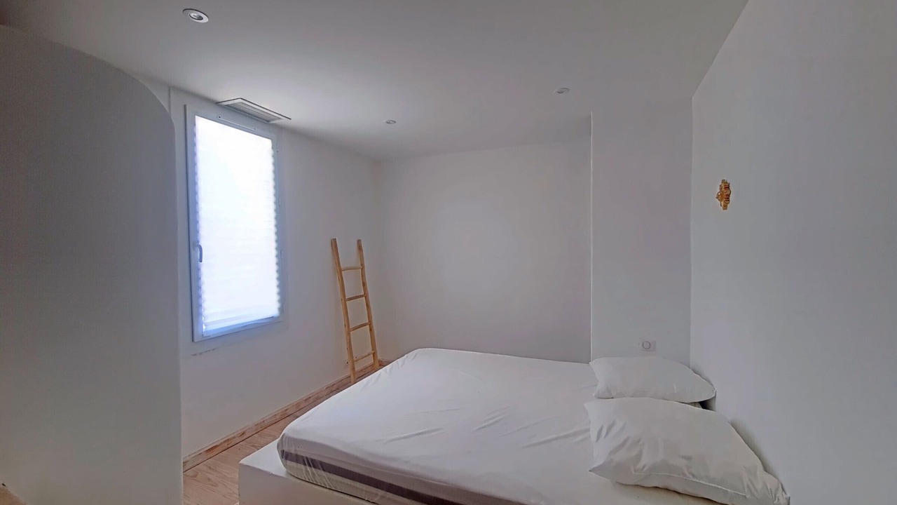Photo of Bedroom in Saintes-Maries-de-la-Mer