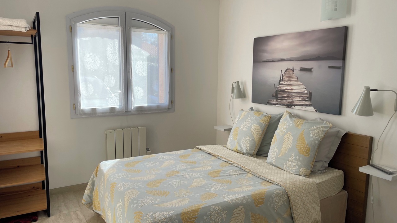 Photo of Bedroom in Pertuis