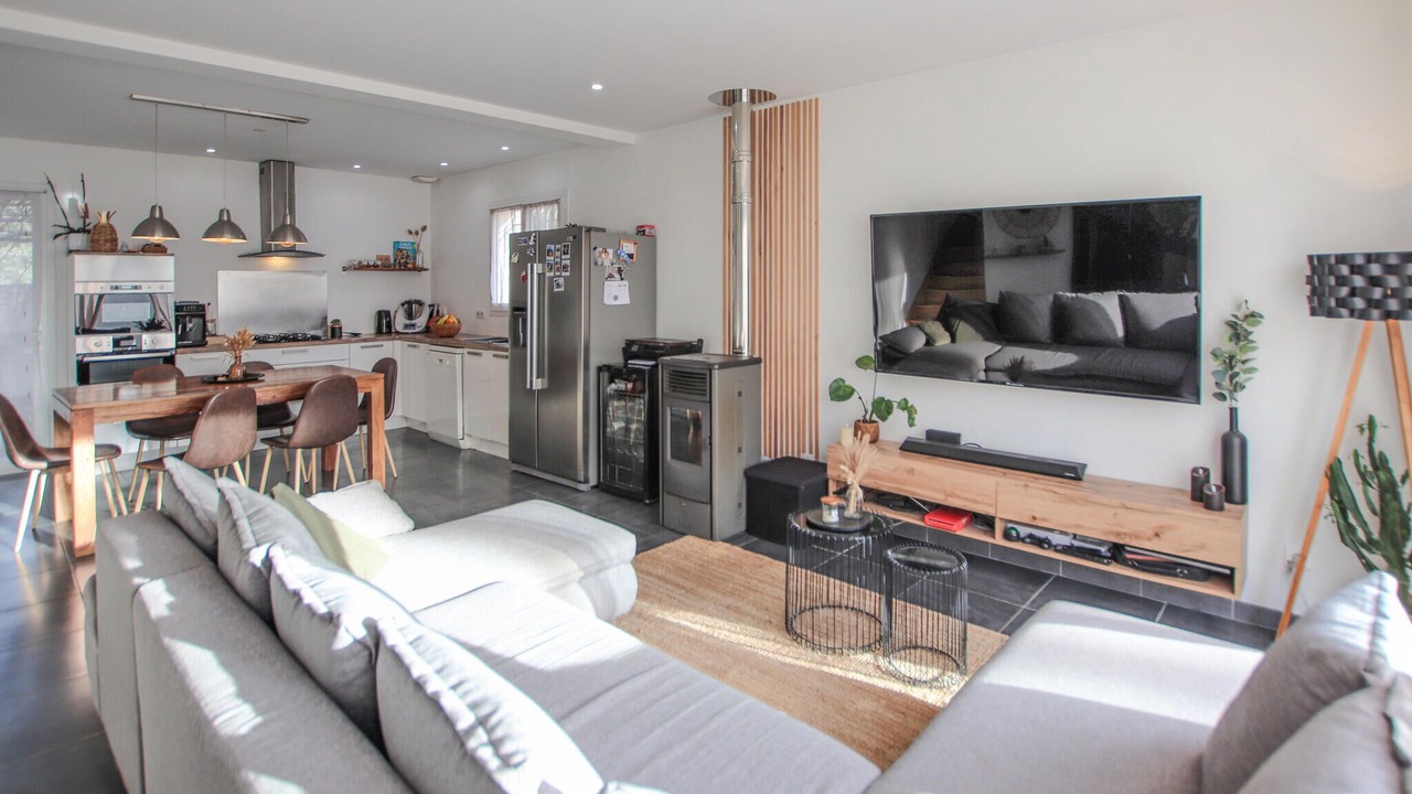 Photo of Bedroom in Morieres-les-Avignon