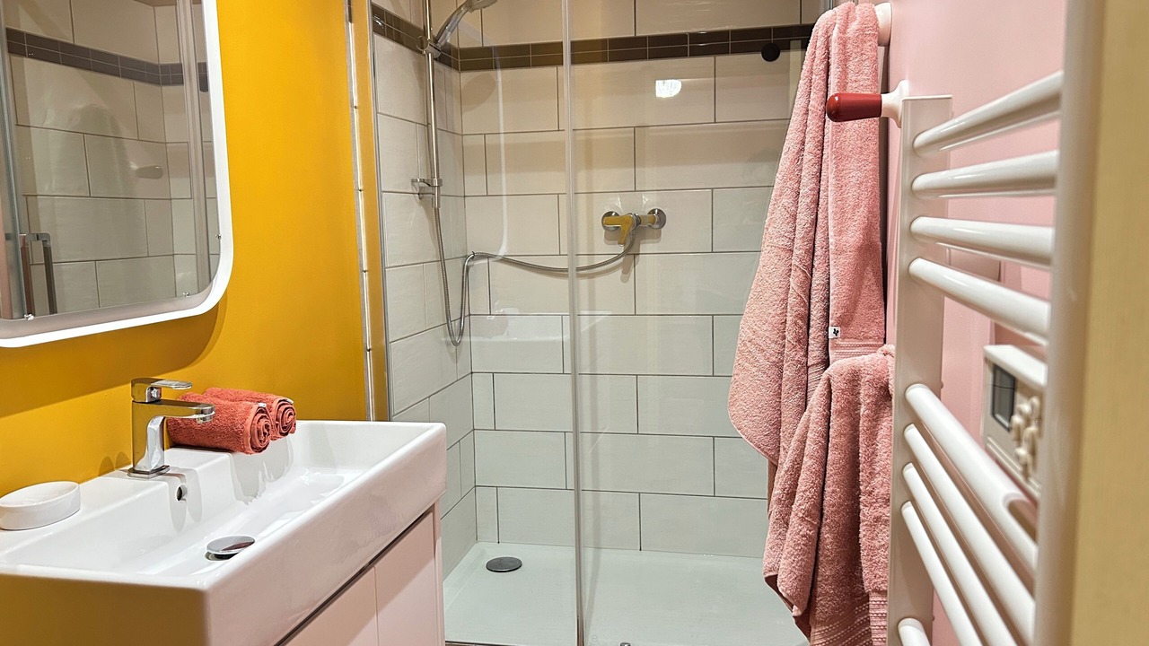 Photo of Bathroom in Maillane