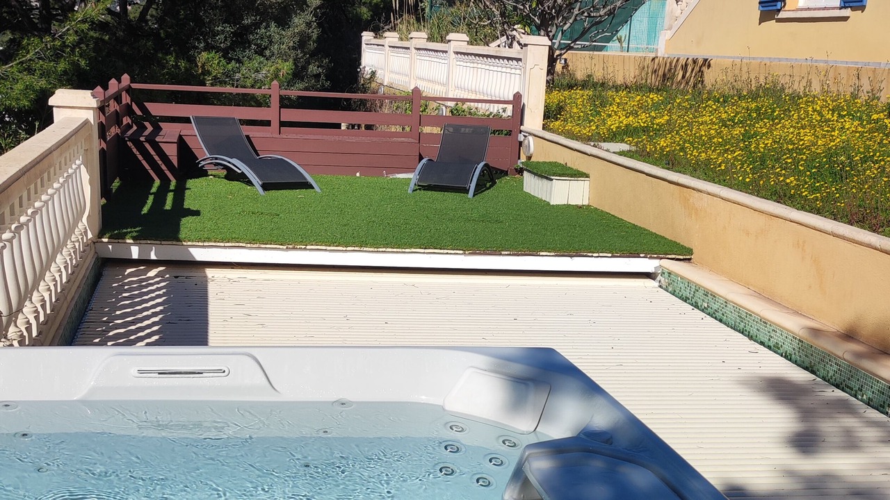 Photo of Outdoor in Toulon