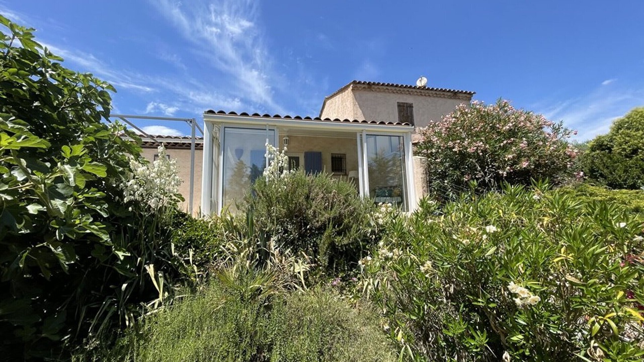 Photo of Outdoor in Quinson