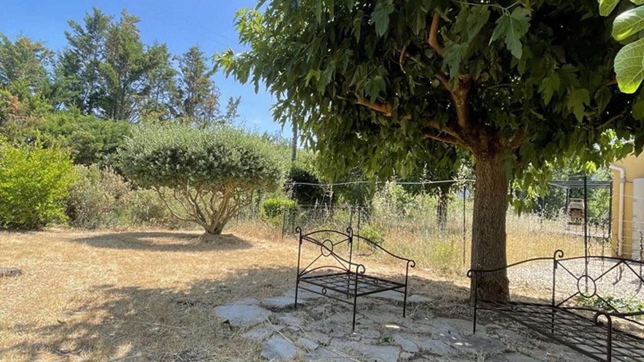 Photo of Outdoor in Quinson