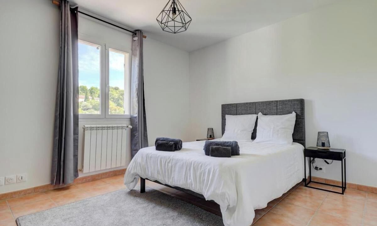 Photo of Bedroom in Aix-en-Provence