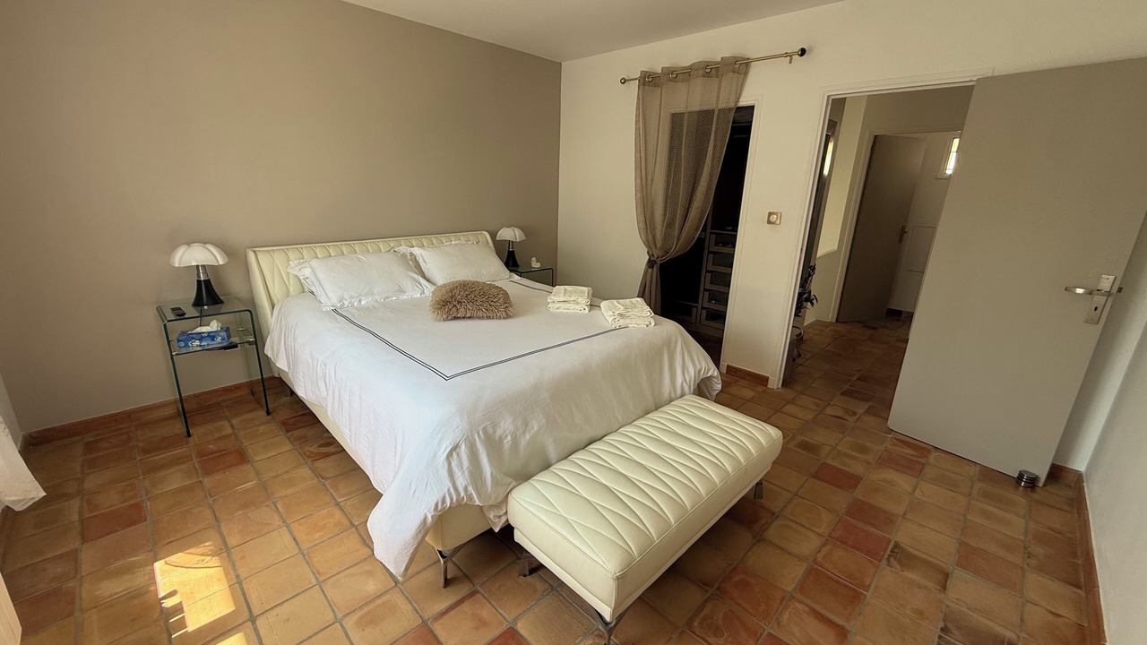 Photo of Bedroom in Carry-le-Rouet