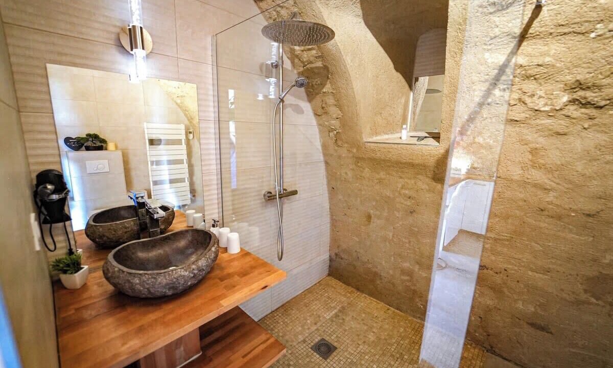 Photo of Bathroom in Reillanne