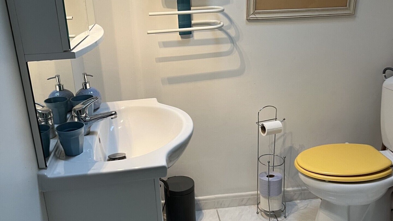 Photo of Bathroom in Caderousse