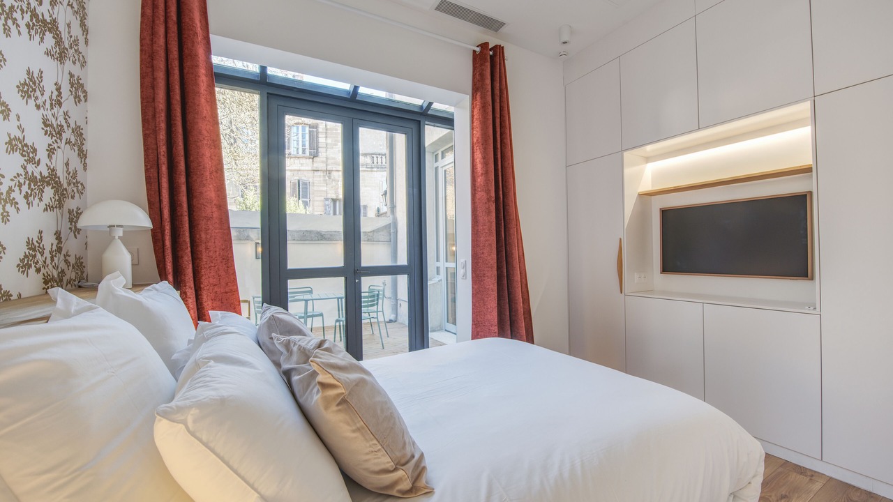 Photo of Bedroom in Avignon City Centre