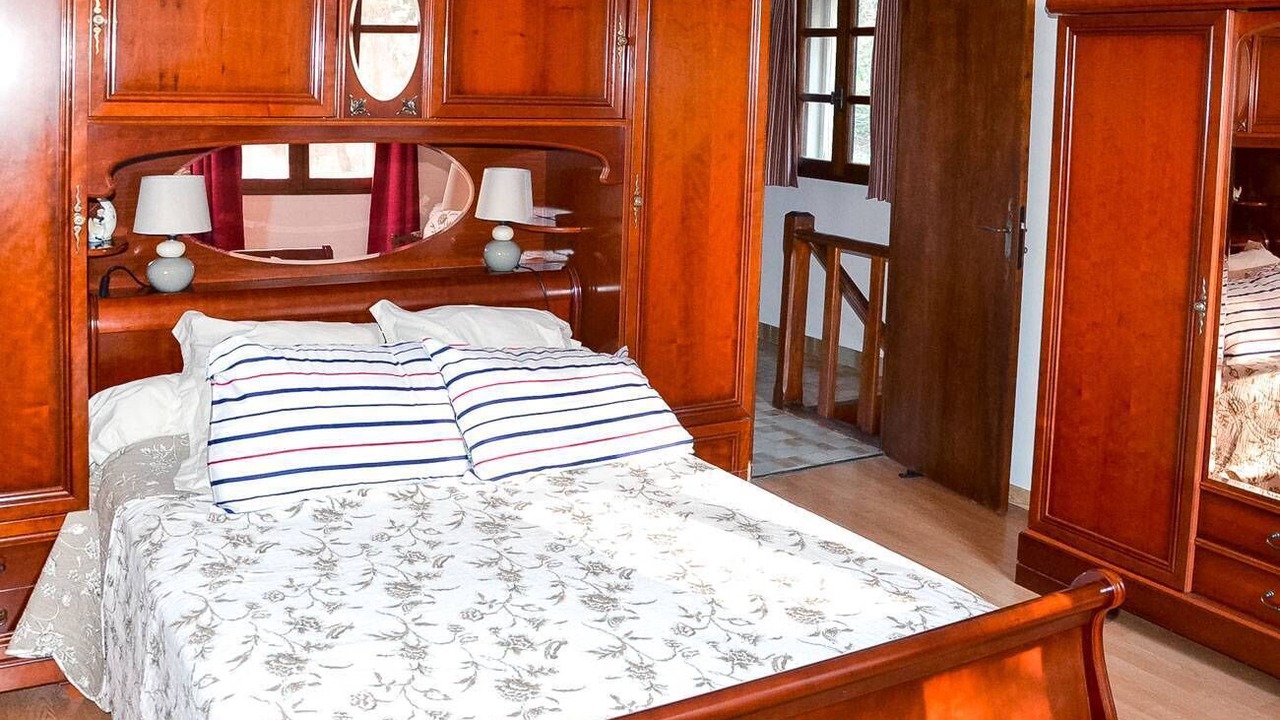 Photo of Bedroom in Lioux