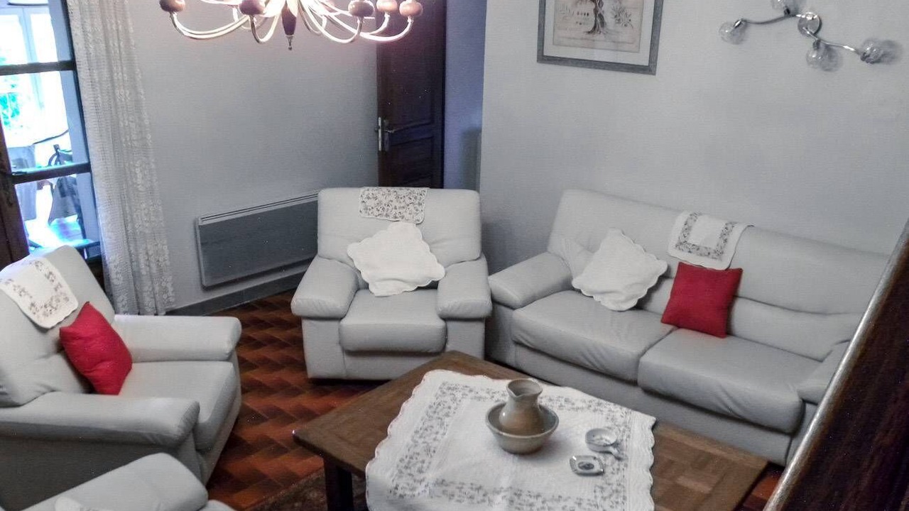 Photo of Livingroom in Lioux